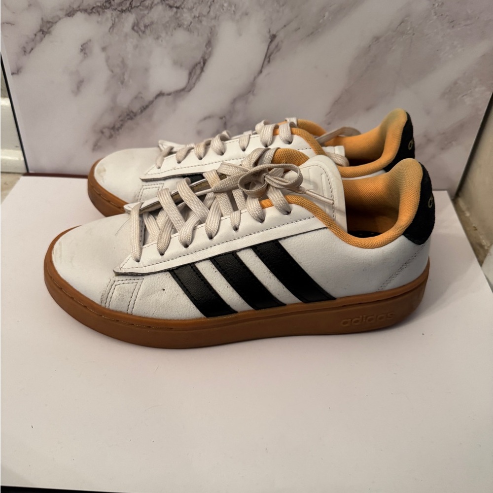 Adidas Men's White, Black, and Tan Sneakers